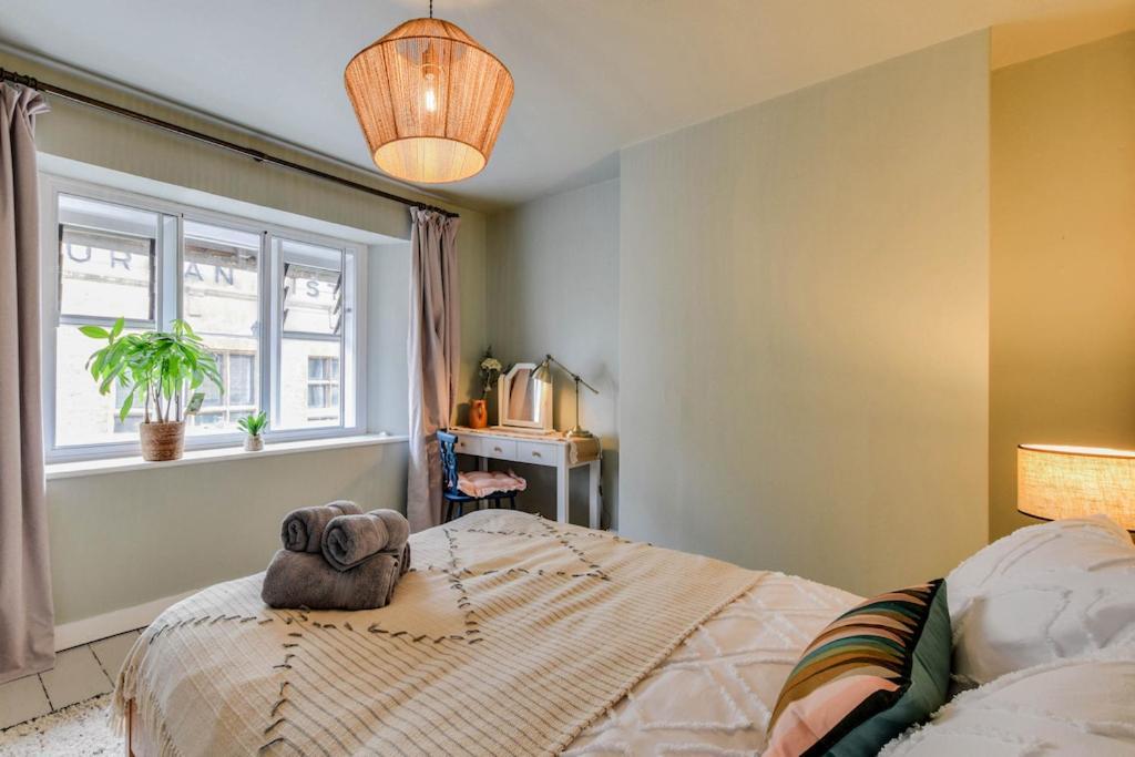 Cheerful 3 Bed Grade II Central Cottage Cirencester Εξωτερικό φωτογραφία