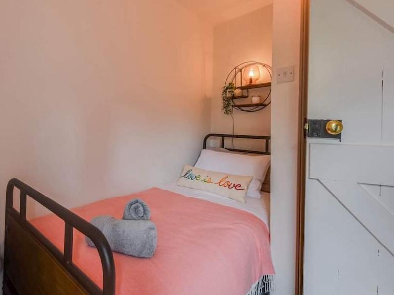 Cheerful 3 Bed Grade II Central Cottage Cirencester Εξωτερικό φωτογραφία